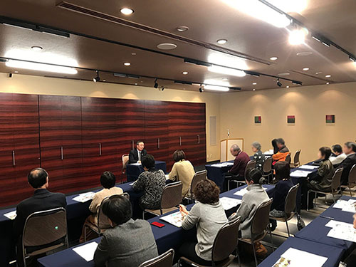 写真:保護者会設立総会の様子